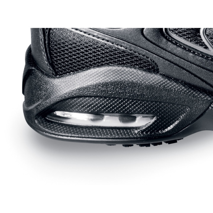 Chaussure avec technologie d'absorption des chocs