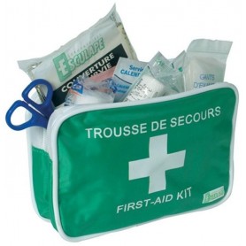 Trousses de secours de voyage verte