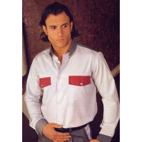 Chemise homme avec col poignet et rabat de couleur contraste