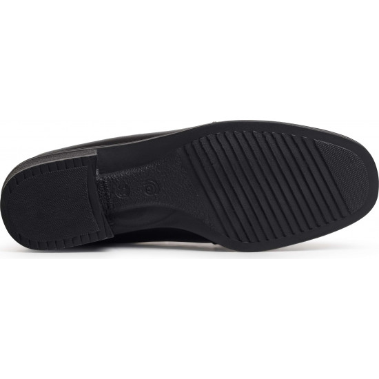 Chaussures femmes de service