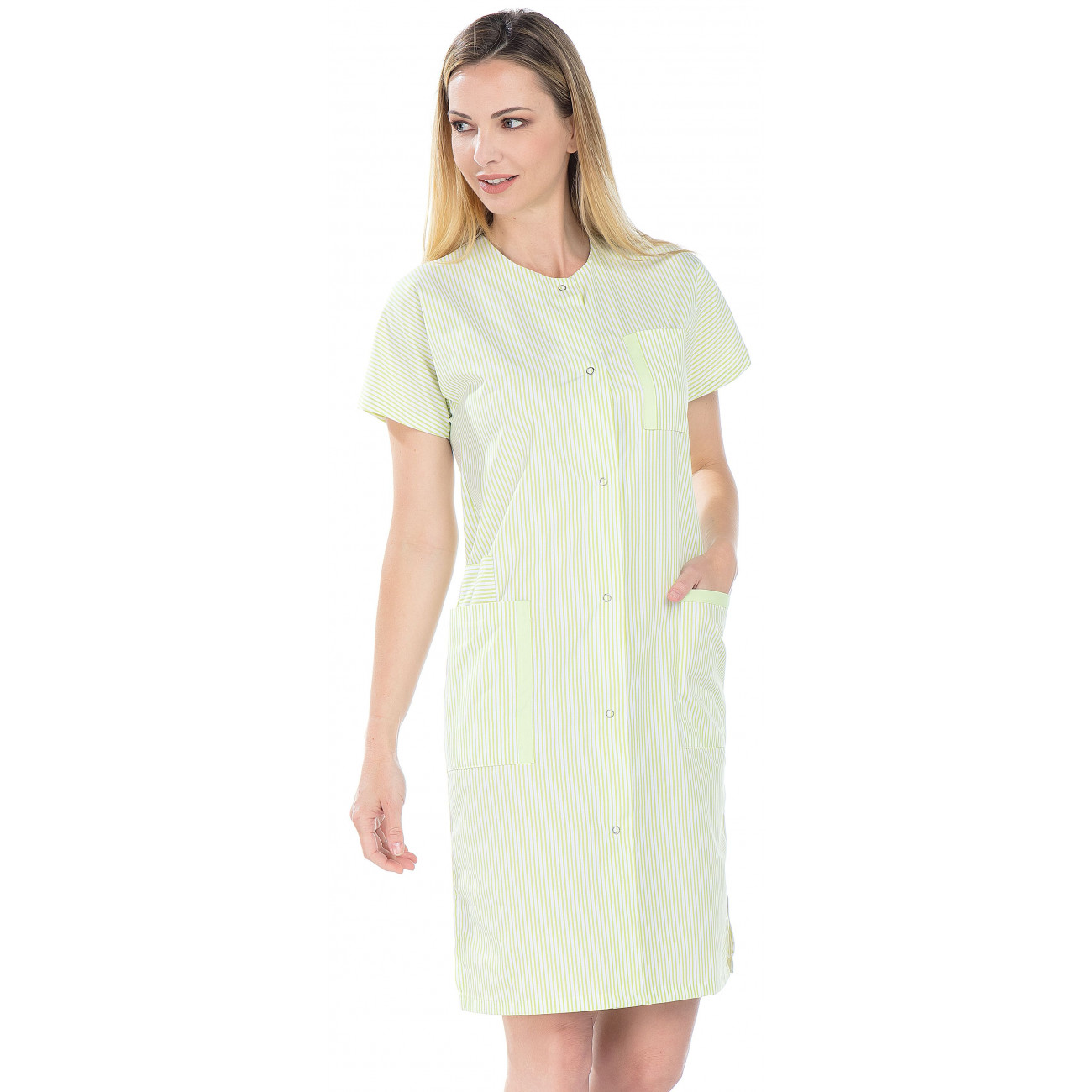 Blouse de travail femme manches courtes coupe ample