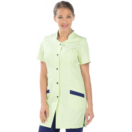 Blouse de travail femme manches courtes coupe ajustée