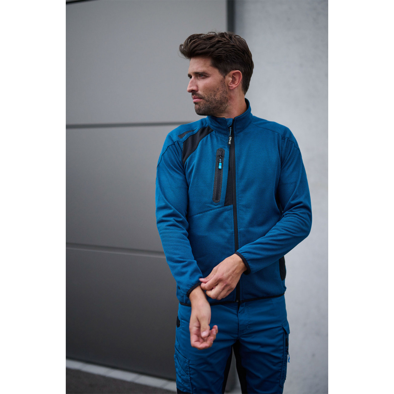 Veste de Travail Ergonomique Enqore - Confort, Flexibilité et Résistance pour les Pros