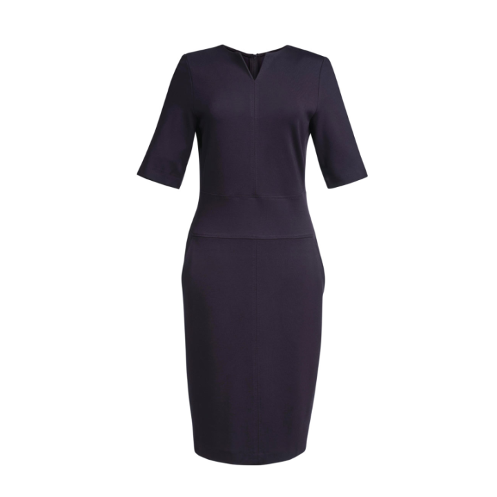 Robe d'hôtesse et administration à manches courtes