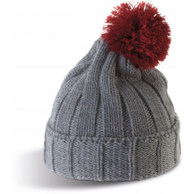 Bonnet à pompon