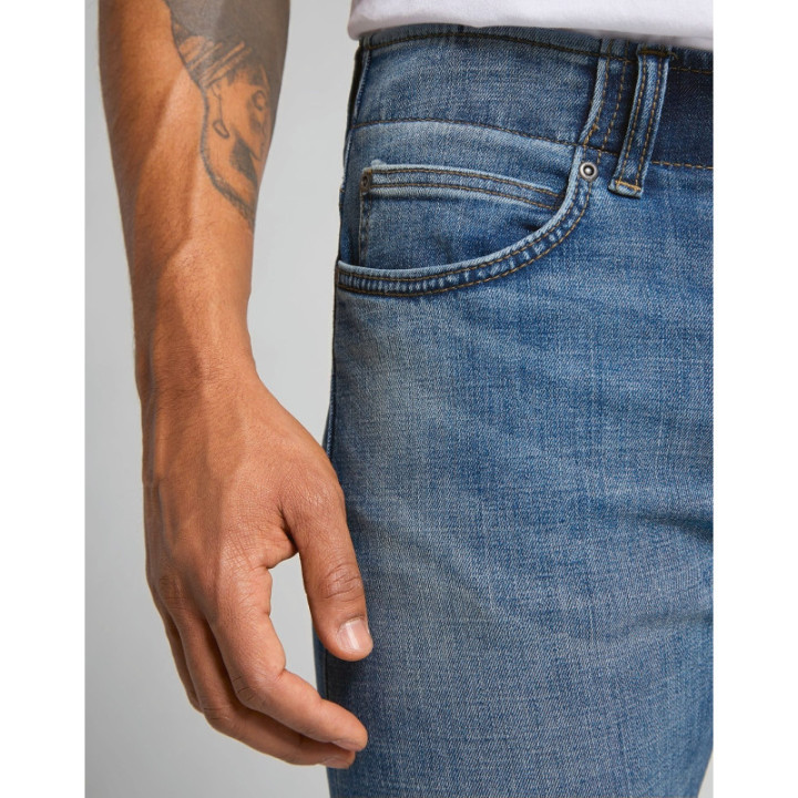 Jean slim fit grande libertée de mouvement