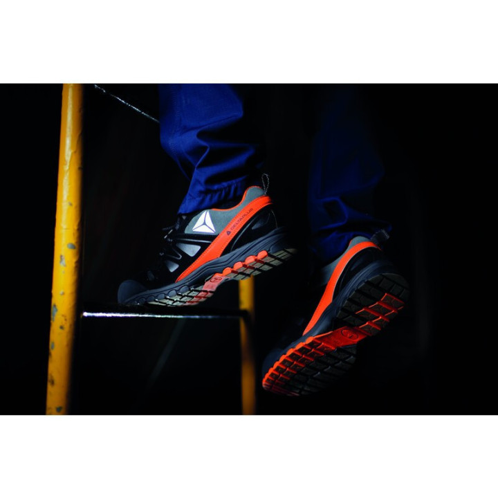 Chaussure basse croute velours - s3 hro src