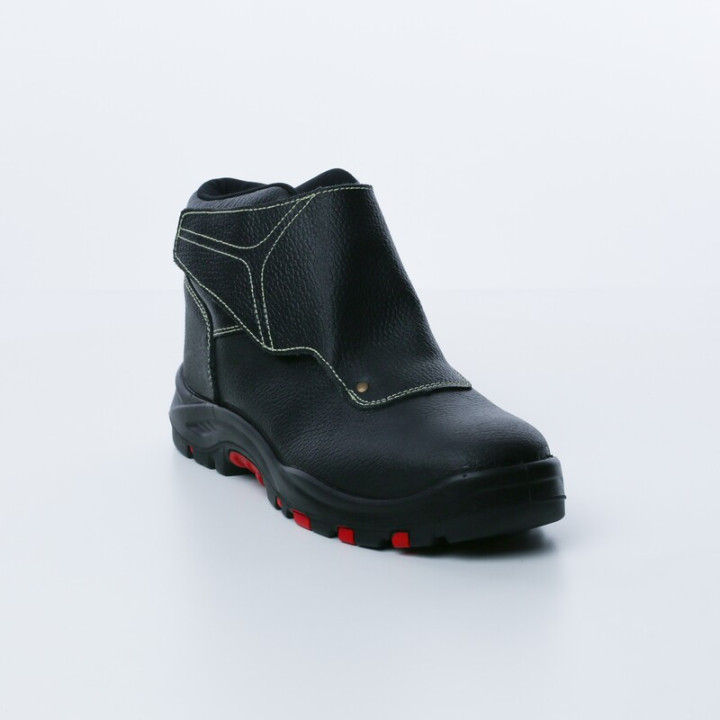 Chaussure soudeur avec rabat cuir croupon pigmenté