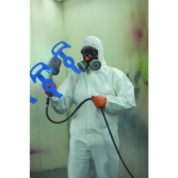 Combinaison non-tissée avec capuche à usage unique