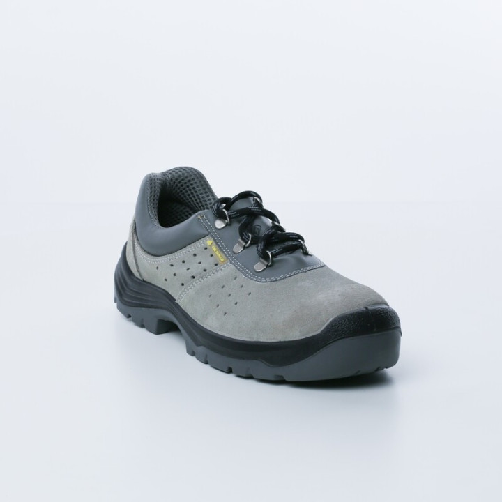 Chaussures basses cuir croute velours