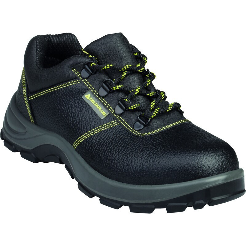 Chaussures de sécurité basses type derby