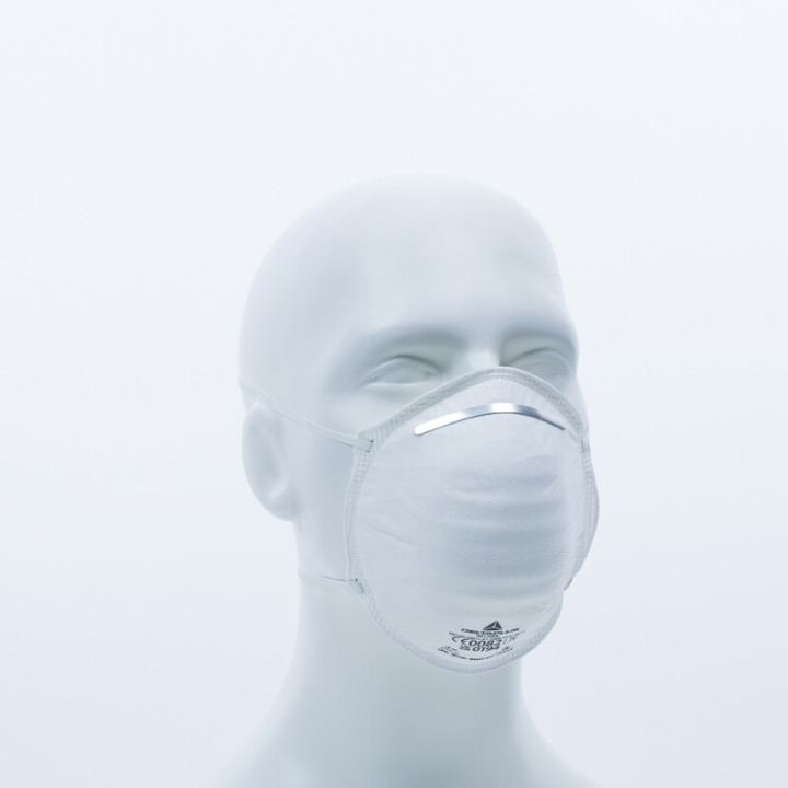 Masques jetables FFP2 à barette nasale