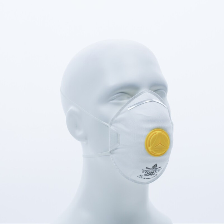 Demi-masques jetables moulés FFP2 avec valve