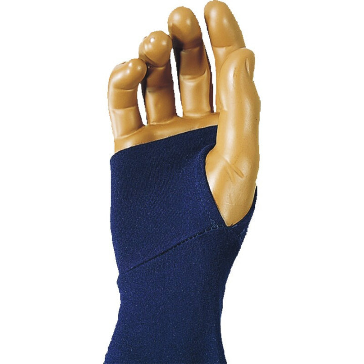 Ensemble sous-vêtement multirisque adapté aux électriciens