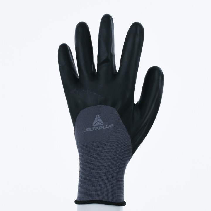 Gants de manutention pour milieux huileux