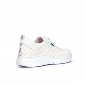 Chaussures tennis ambulancier, super légères, souple, confortable